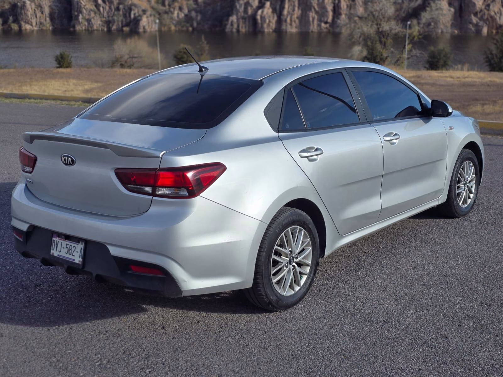 Kia Rio LX 2018 Tm - Image 4