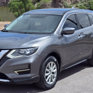 Nissan X-Trail Sense 3 filas 2020