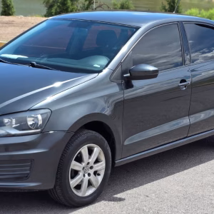 Volskwagen Vento Startline 2018 TA